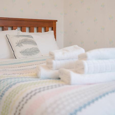 New Windsor Super Cozy & Budgeting 3 Bdrm Holiday Home Auckland Ngoại thất bức ảnh